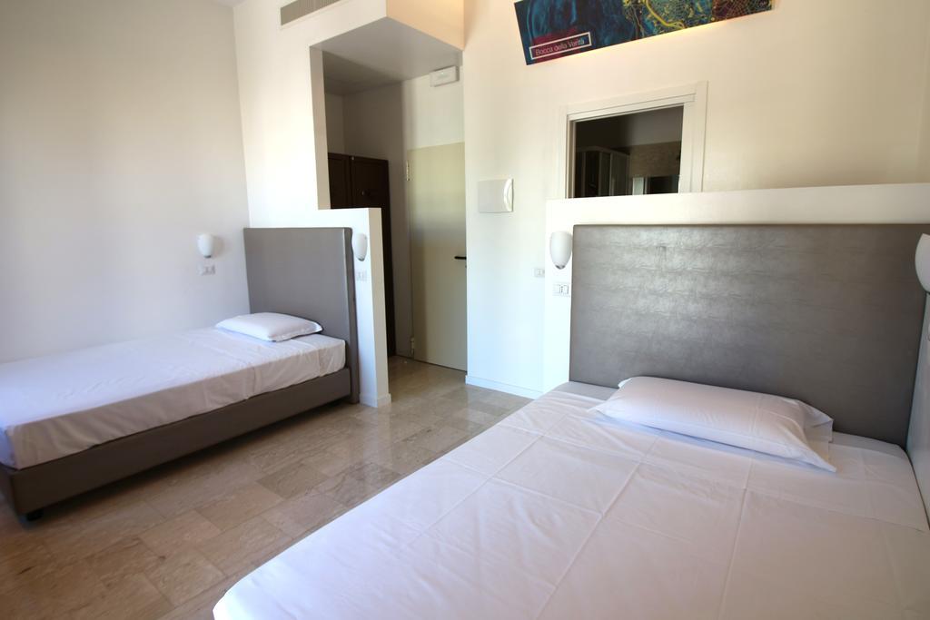 New Generation Hostel Rome Center Екстер'єр фото