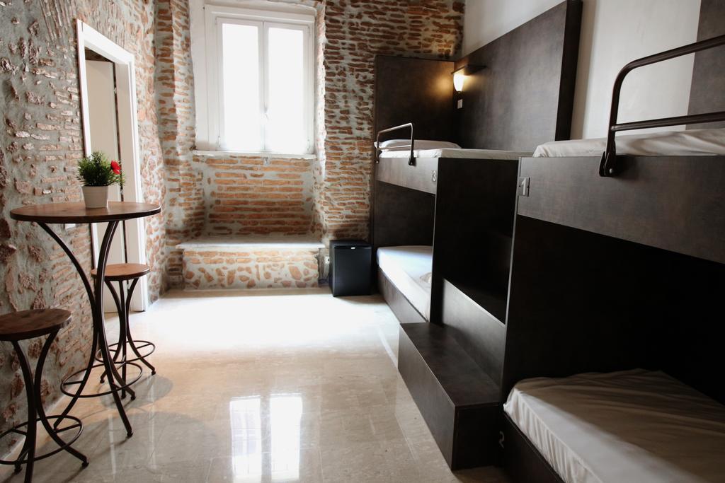 New Generation Hostel Rome Center Екстер'єр фото