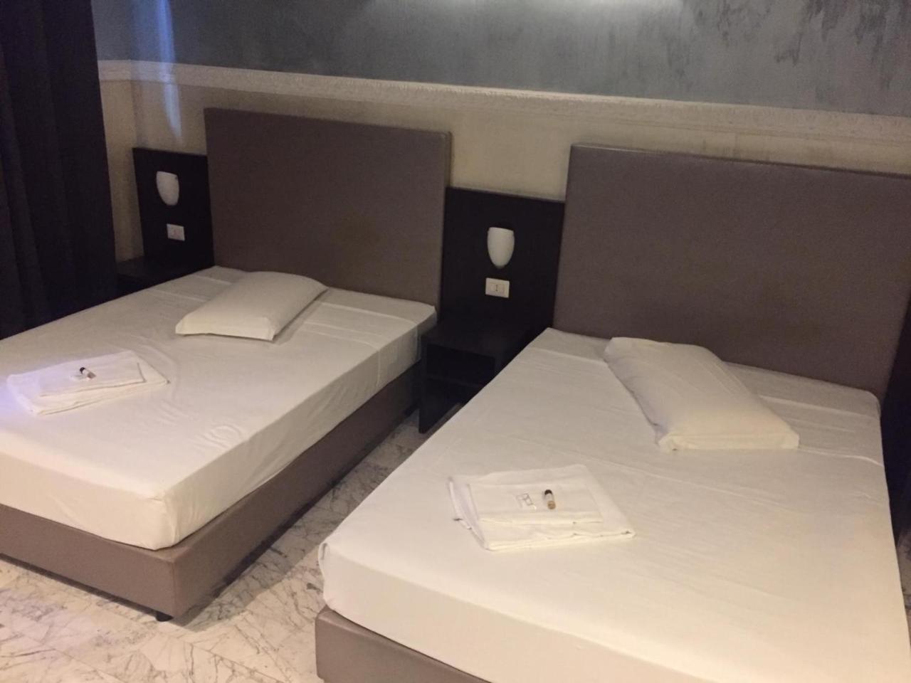 New Generation Hostel Rome Center Екстер'єр фото